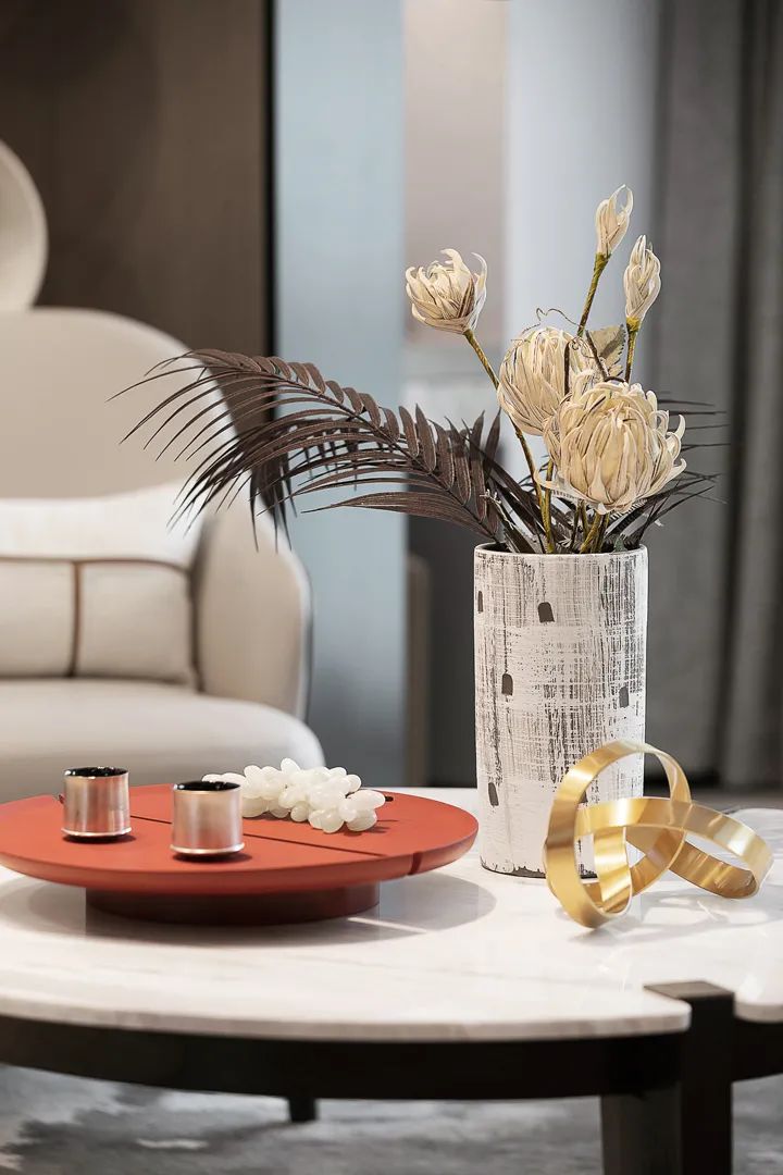 现代轻奢样板间，克莱因蓝演绎极致简约-10