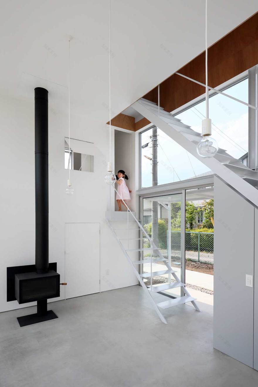 把我安置在家中;为我提供住所(注:由于原表述House ME表意不明确,house作动词有给……提供住处等意思,结合语境不同可能有不同准确表达,以上是较常见可能的翻译) 丨小島光晴建築設計事務所-41