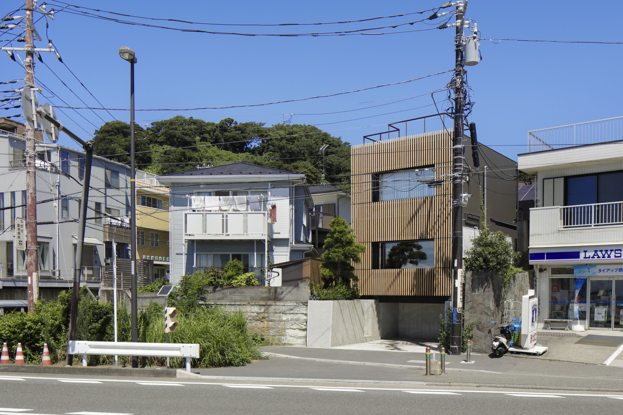 Modern Ryokan Kishi-ke Guest House / G architects studio-46