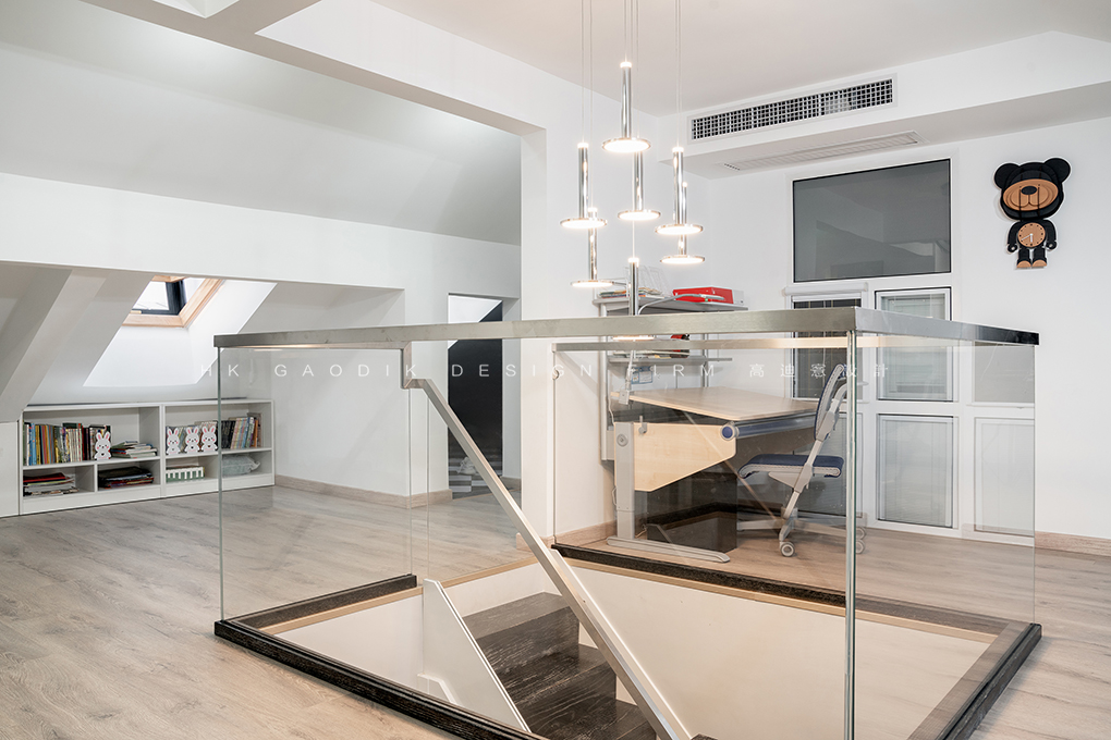 高迪愙实景 · 阁楼金色的生活理想-43