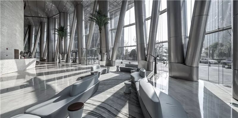 中银大厦 | 光影艺术的办公空间-38