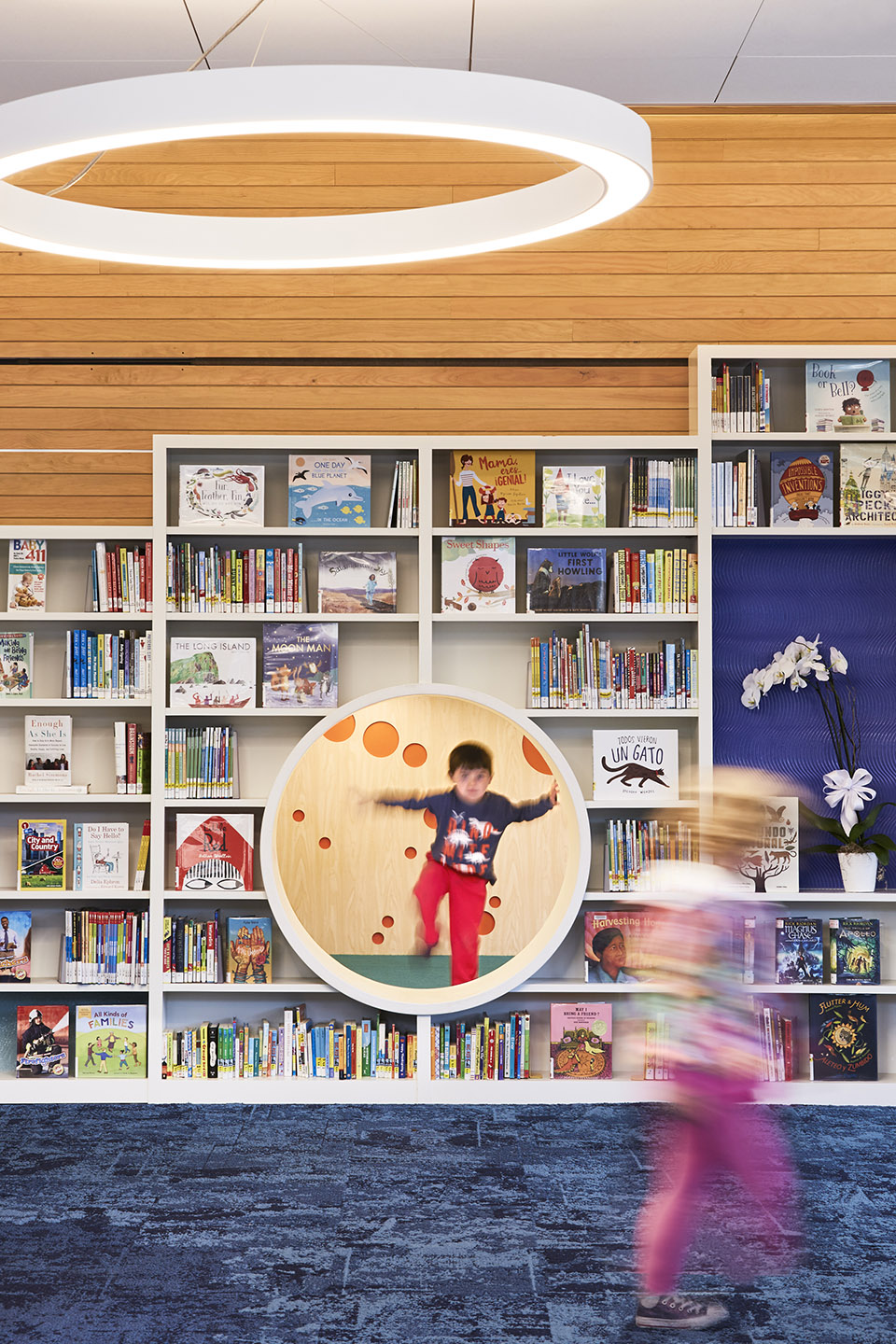 美国半月湾图书馆-66