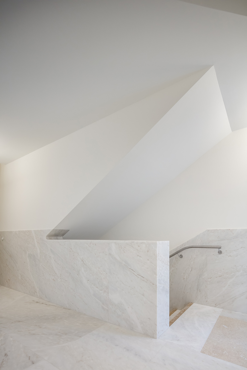 Saint-Jacques-de-la-Lande教堂,法国雷恩 / Álvaro Siza Vieira-167