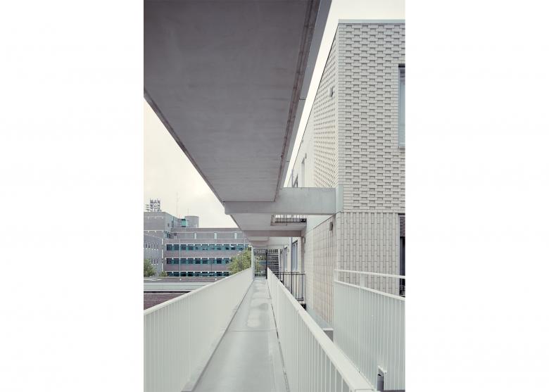 希尔弗瑟姆的住宅区丨荷兰丨Mateo Arquitectura-7