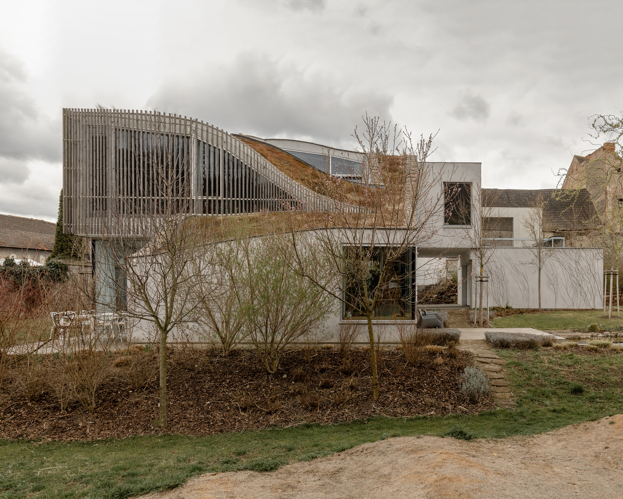 赫卢博采皮家庭住宅丨捷克丨RO_AR Szymon Rozwalka architects-44