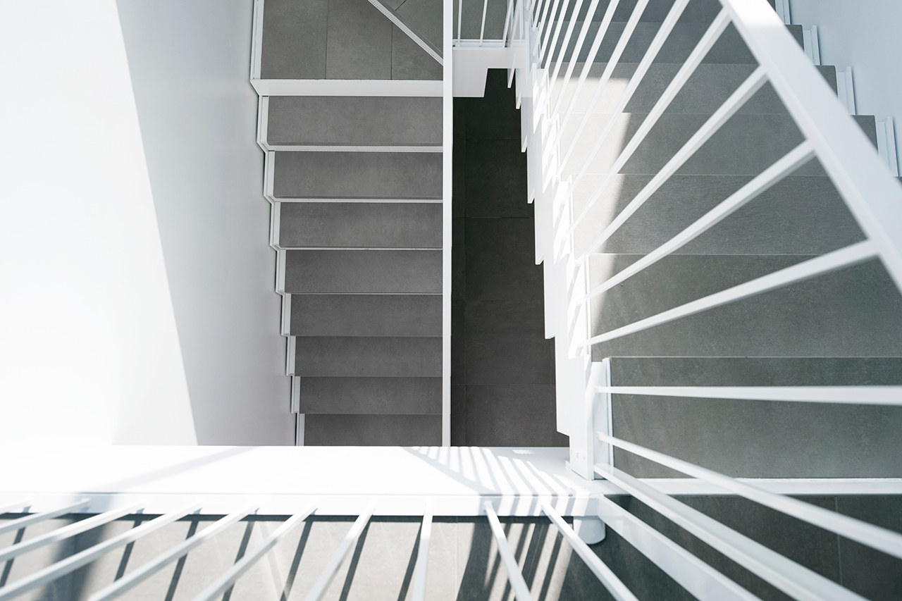 融合工业风与乡村景色的建筑佳作-29