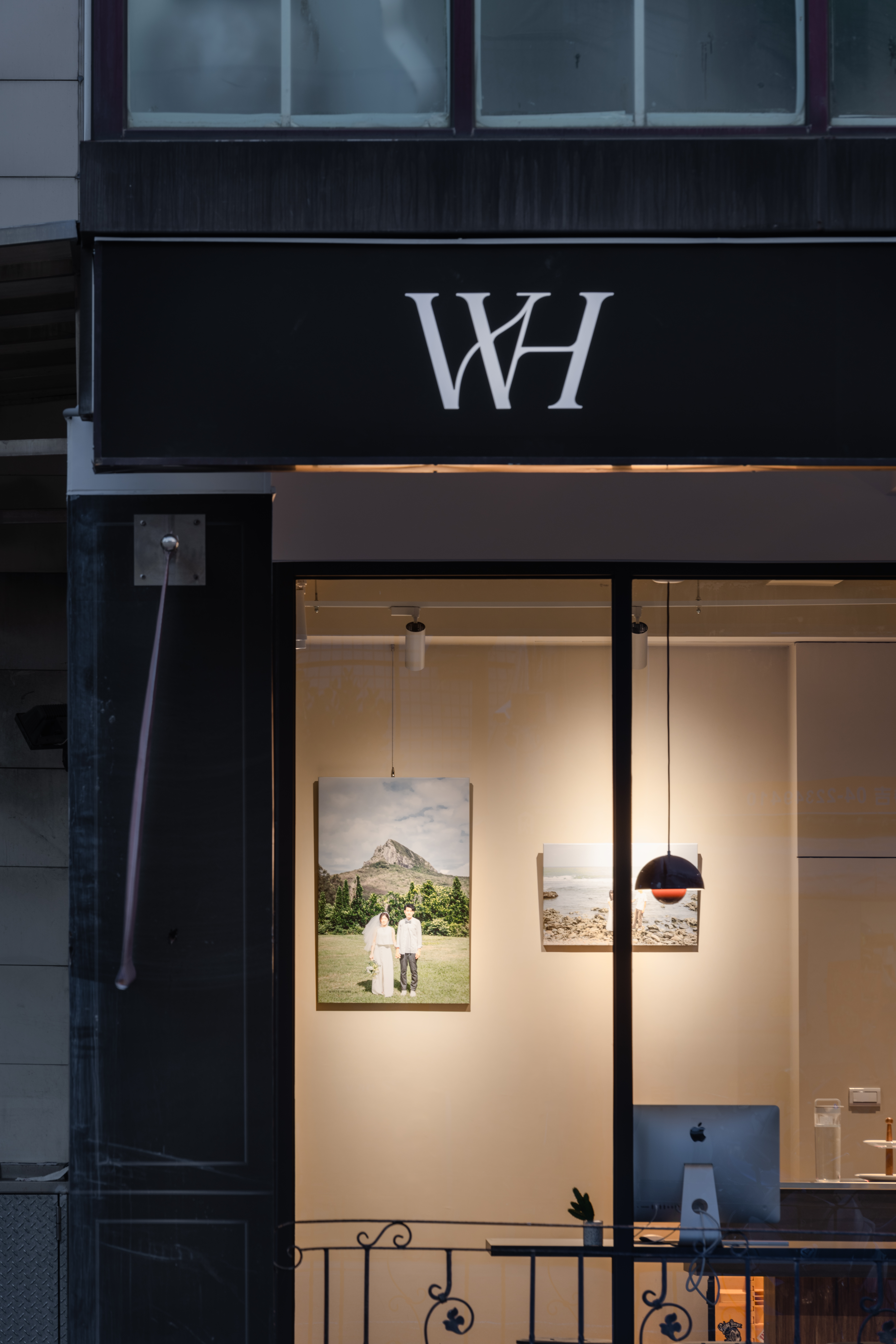 白宮婚紗品牌形象及空间设计丨莊騏鴻,徐于涵,白偉奇,許芳瑄,王陳浩-31