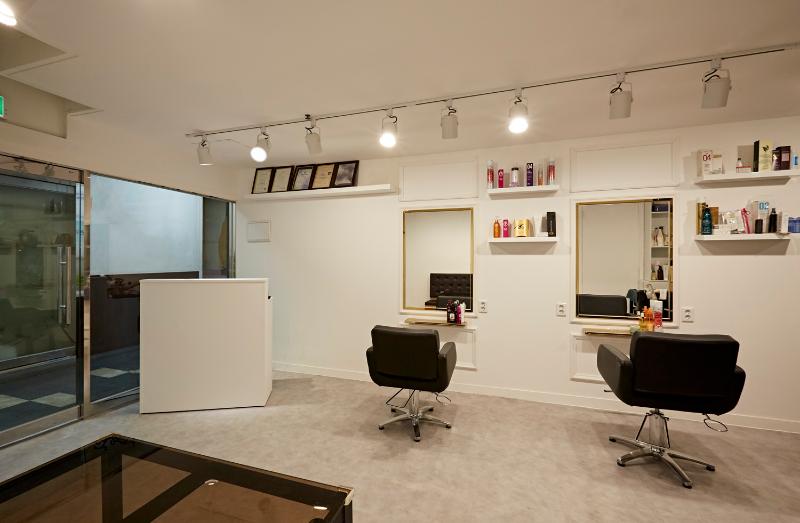 简约 9 坪美妆店 打造温馨氛围-6