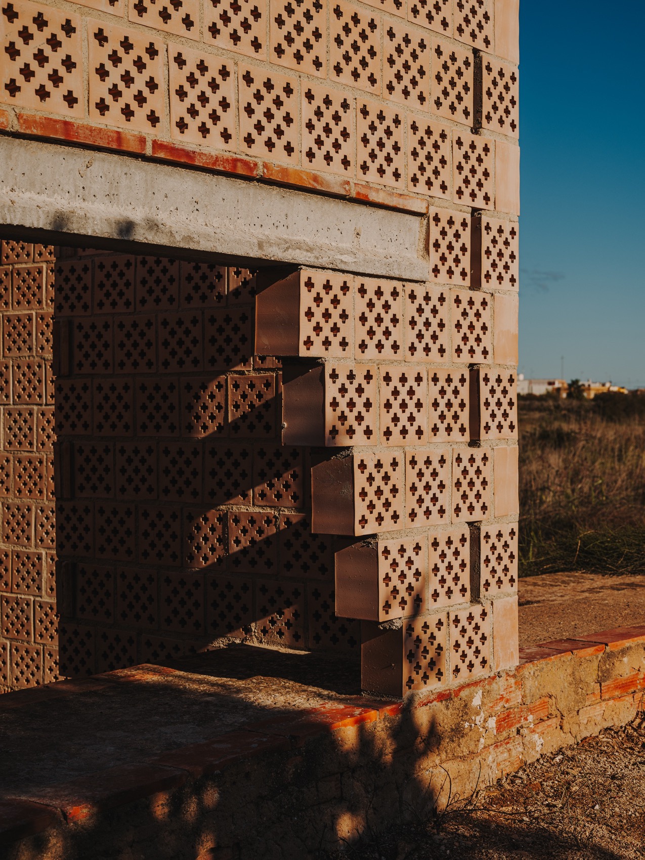 “隐秘围合”丨西班牙丨Alejandro Martínez del Río-26