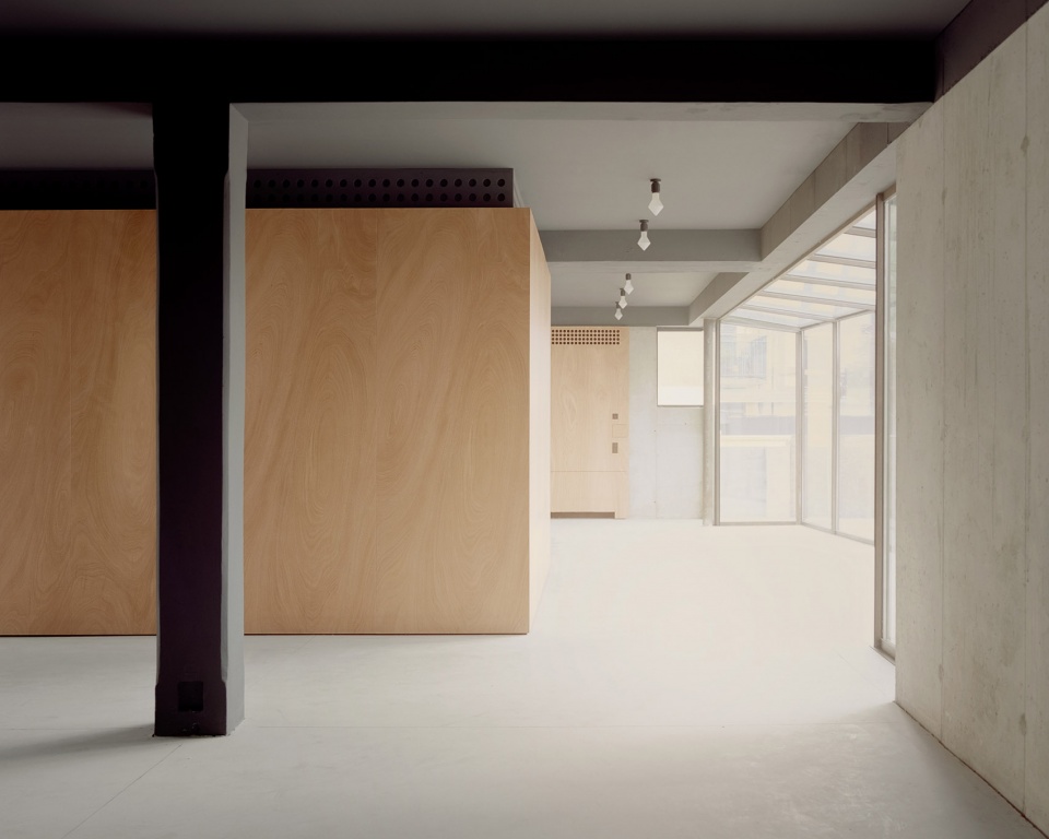 意大利“门槛与宝藏”艺术空间,探索边界与珍宝的完美融合-25