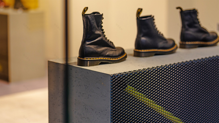 1460 周年庆 | 城市工业风窗口展示-12