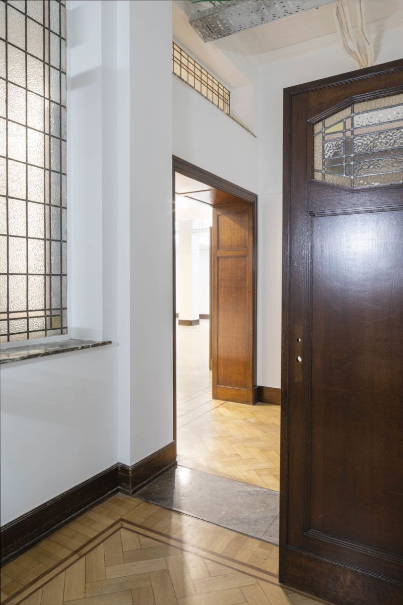 Poisonniers办公楼翻新项目丨比利时丨DDS+联合adr architectes-8