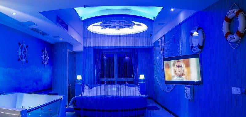 贝艾情侣主题酒店-23