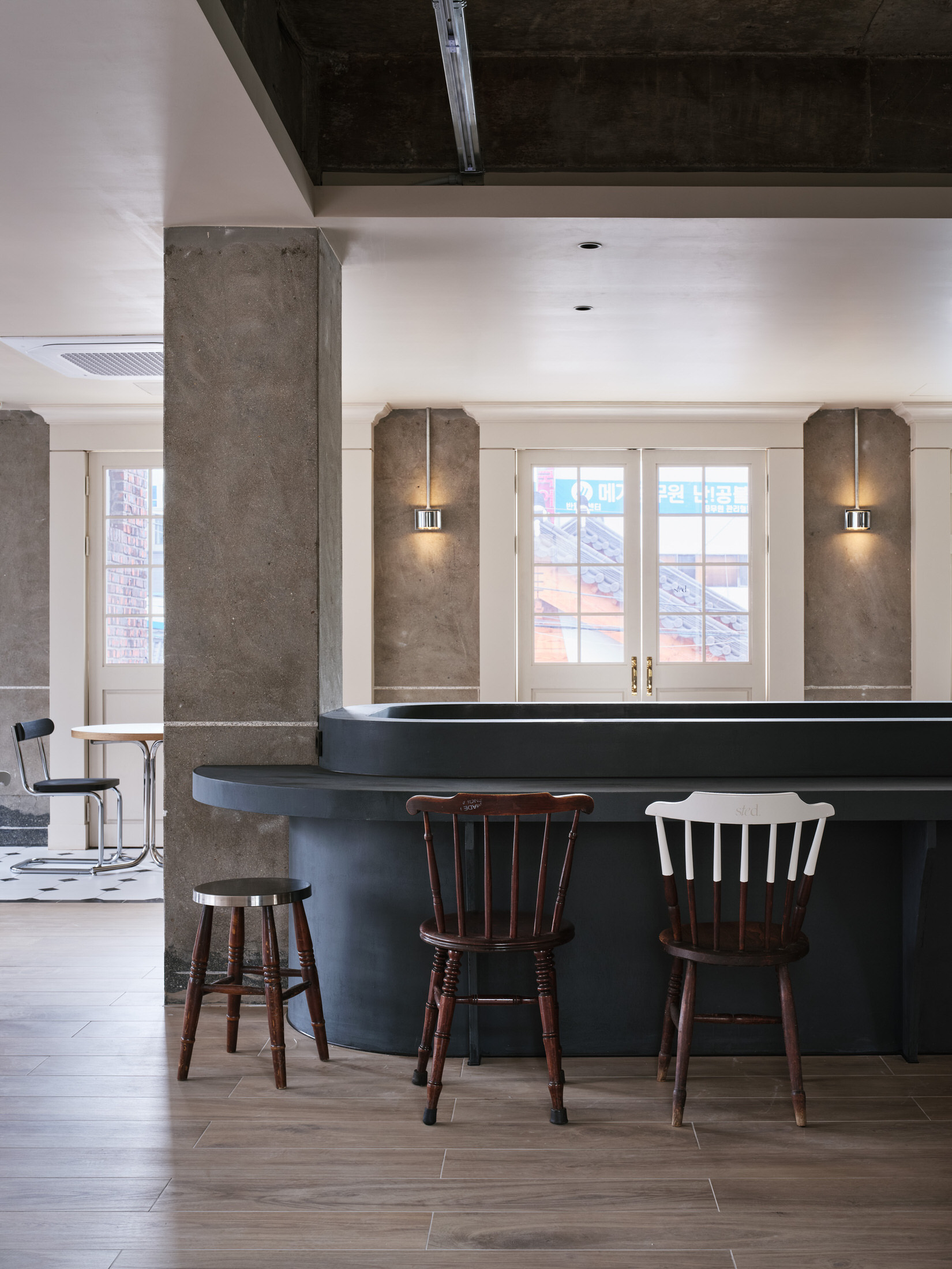 首尔欧式咖啡馆丨韩国首尔丨釜山 Design by 83-39