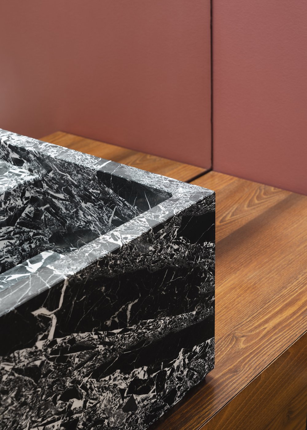 人力资源顶层套房（需结合具体语境，HR常见为Human Resources即人力资源的缩写，Penthouse指顶层豪华套房、阁楼等，这里按常规组合含义翻译） 丨德国柏林-2