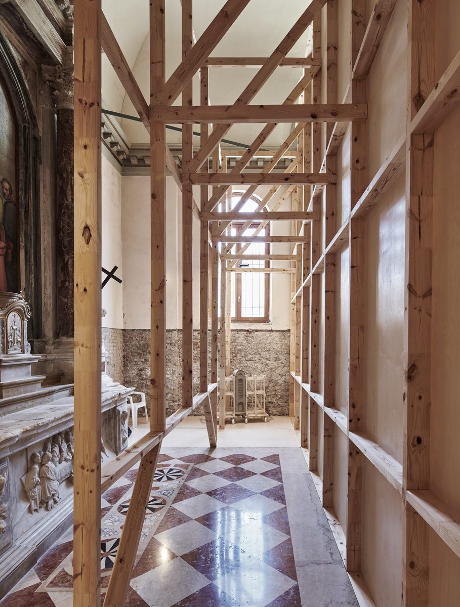 威尼斯双年展 · 爱沙尼亚馆“脆弱的古迹”展览-21