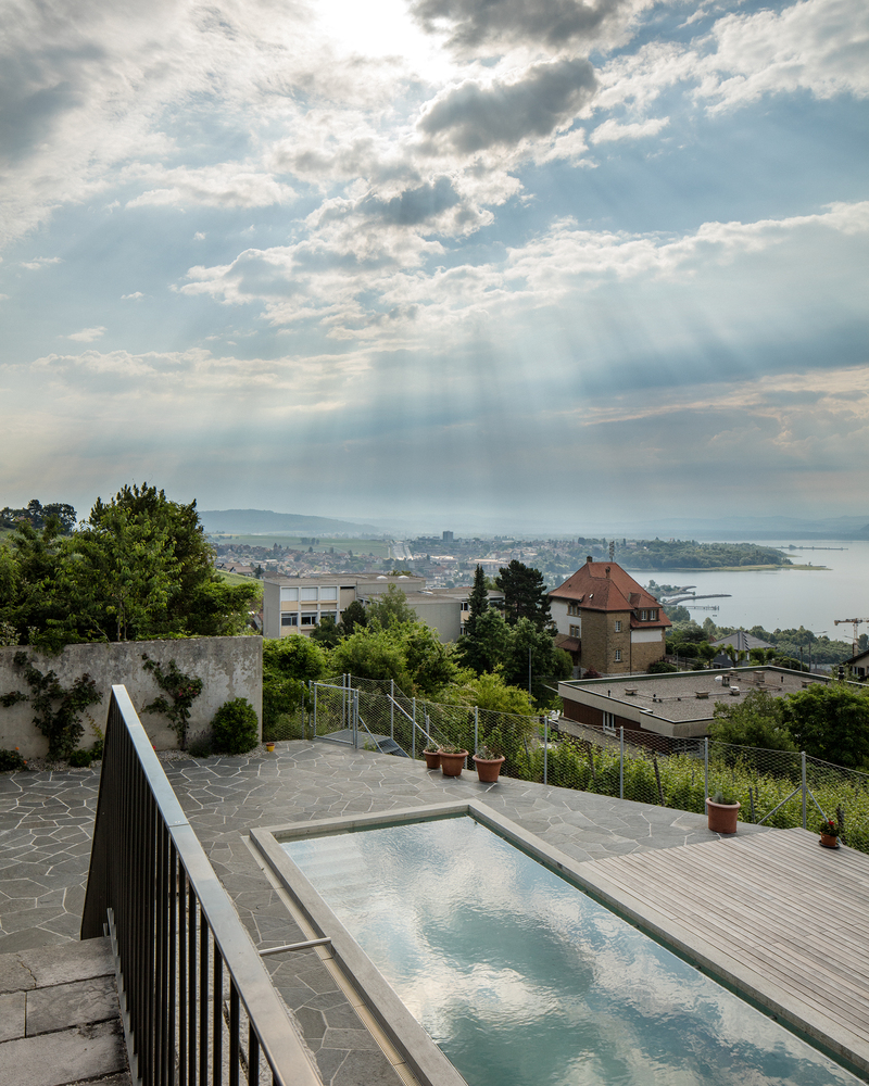 瑞士 Hauterive 湖畔混凝土与玻璃的现代住宅-34