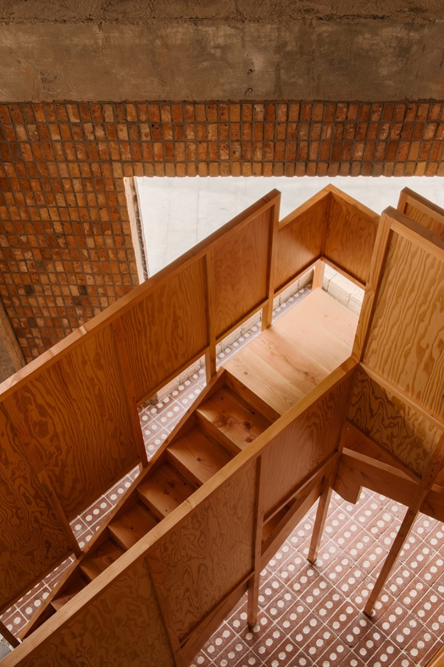 北京吱音店 | 西涛设计工作室创新改造纺织仓库,打造独特家具展示空间-47