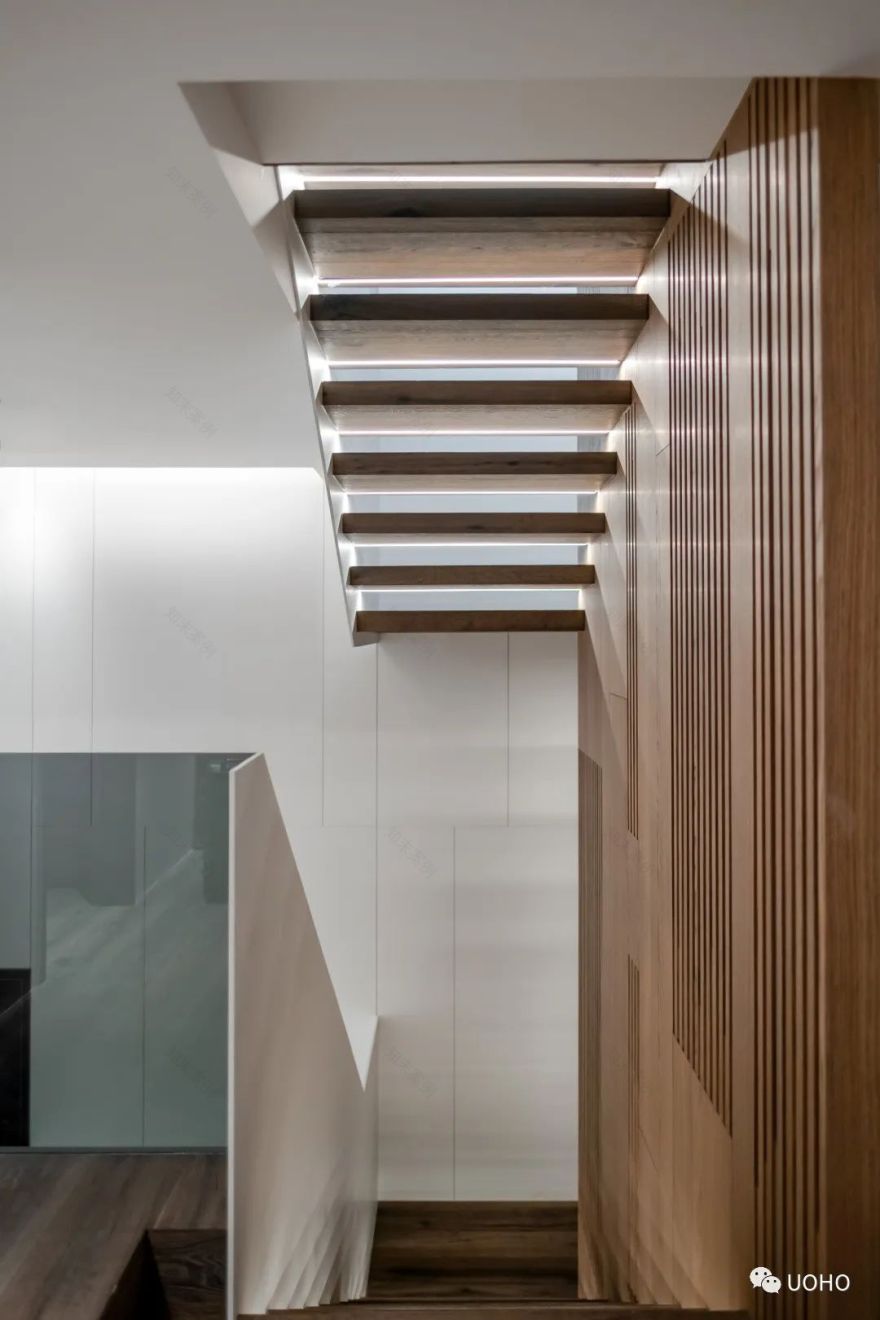 现代原墅生活,自然优雅的木质温暖丨合纵联横-45