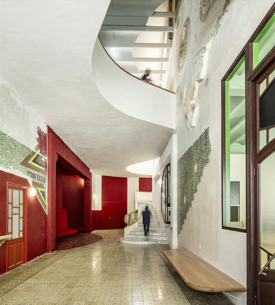 巴塞罗那萨拉贝克特剧院-9