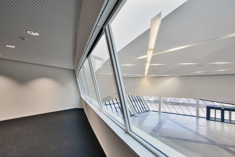 蒙斯国际会议中心丨比利时丨丹尼尔·里伯斯金-16