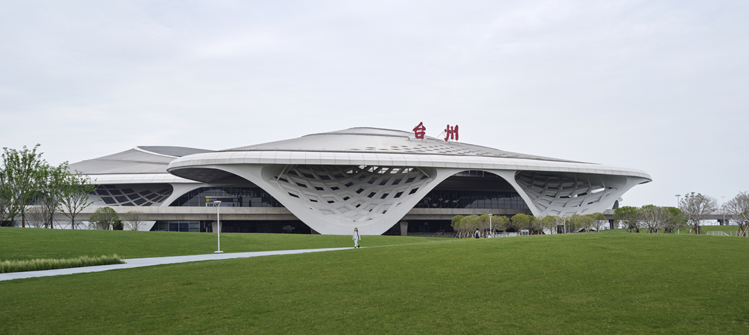 台州路桥机场航站楼丨中国台州丨同济大学建筑设计研究院（集团）有限公司-4