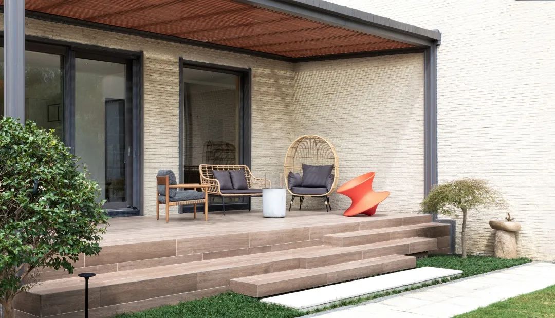 现代日式风别墅设计-17