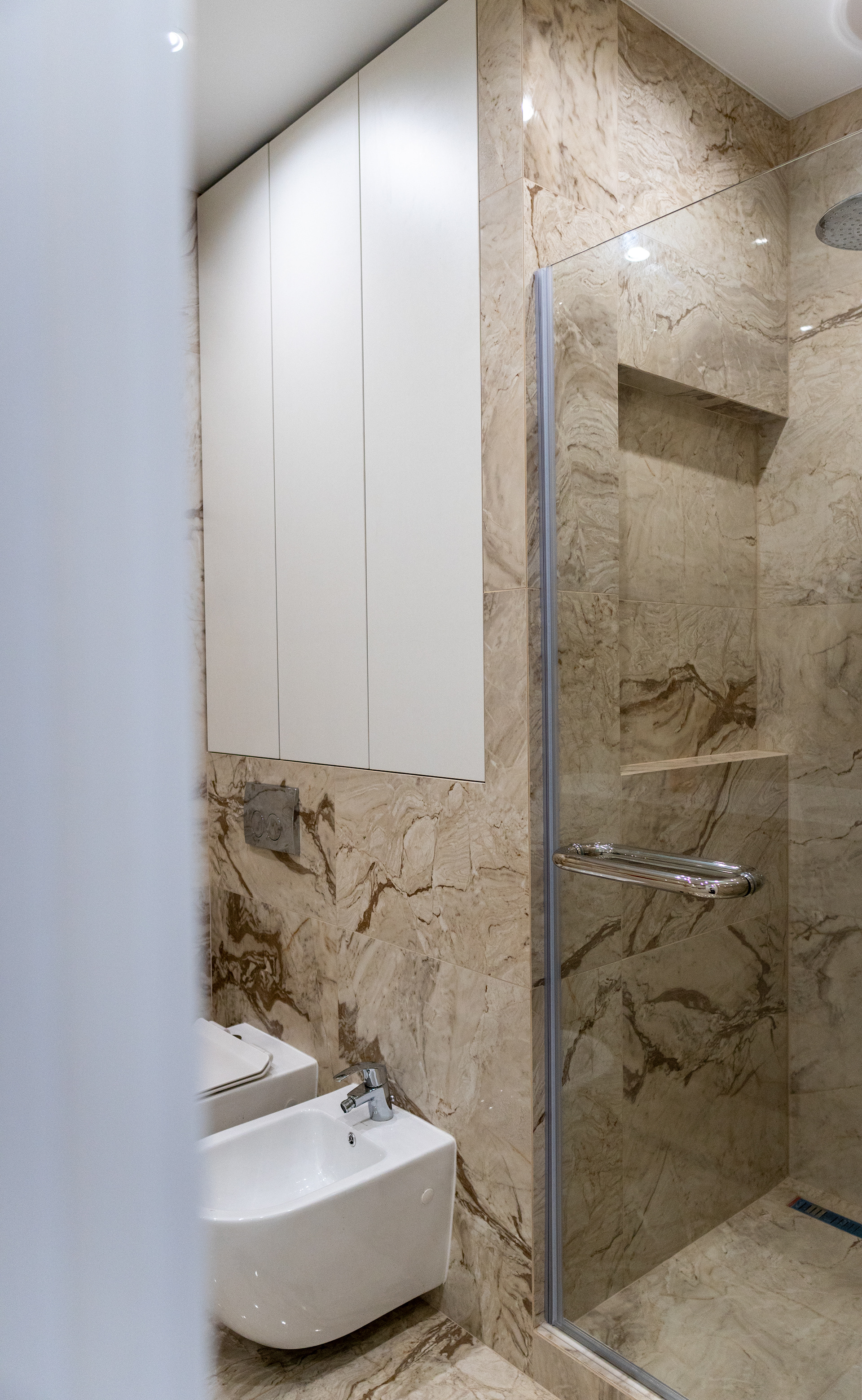 APARTMENT: 54 sq.m (Real)-10