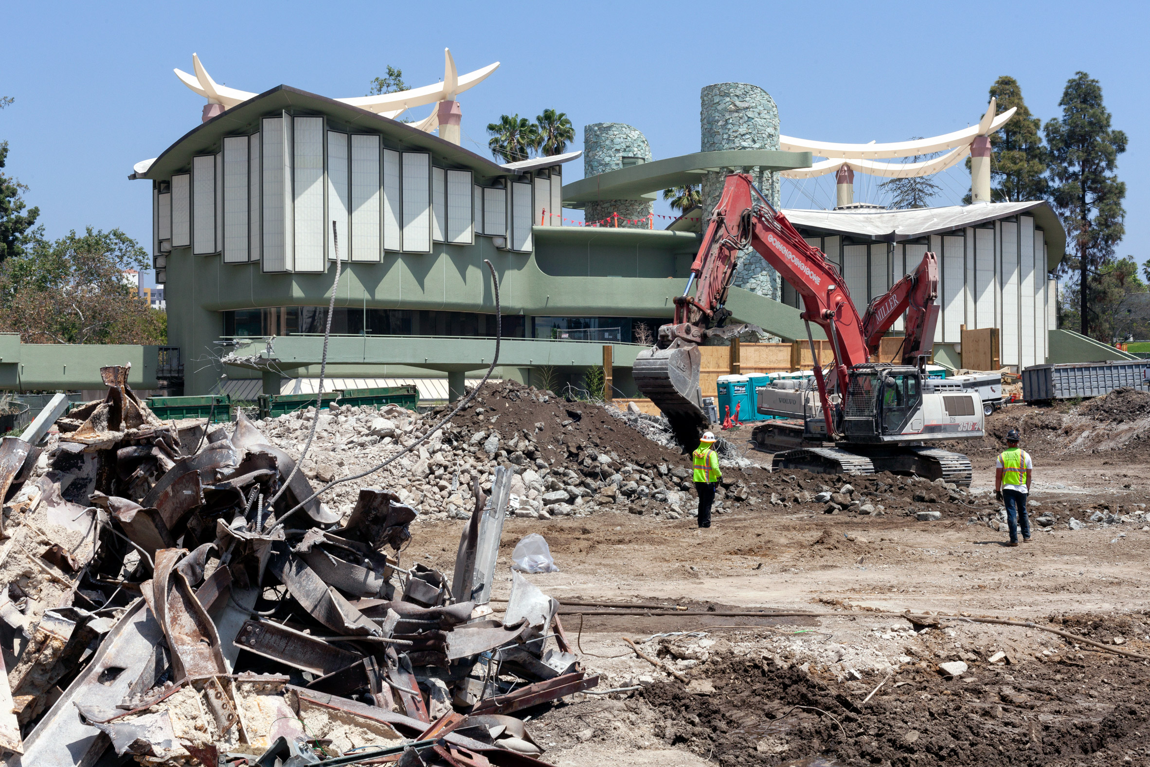 争议中推进,洛杉矶艺术博物馆拆除进行时-12