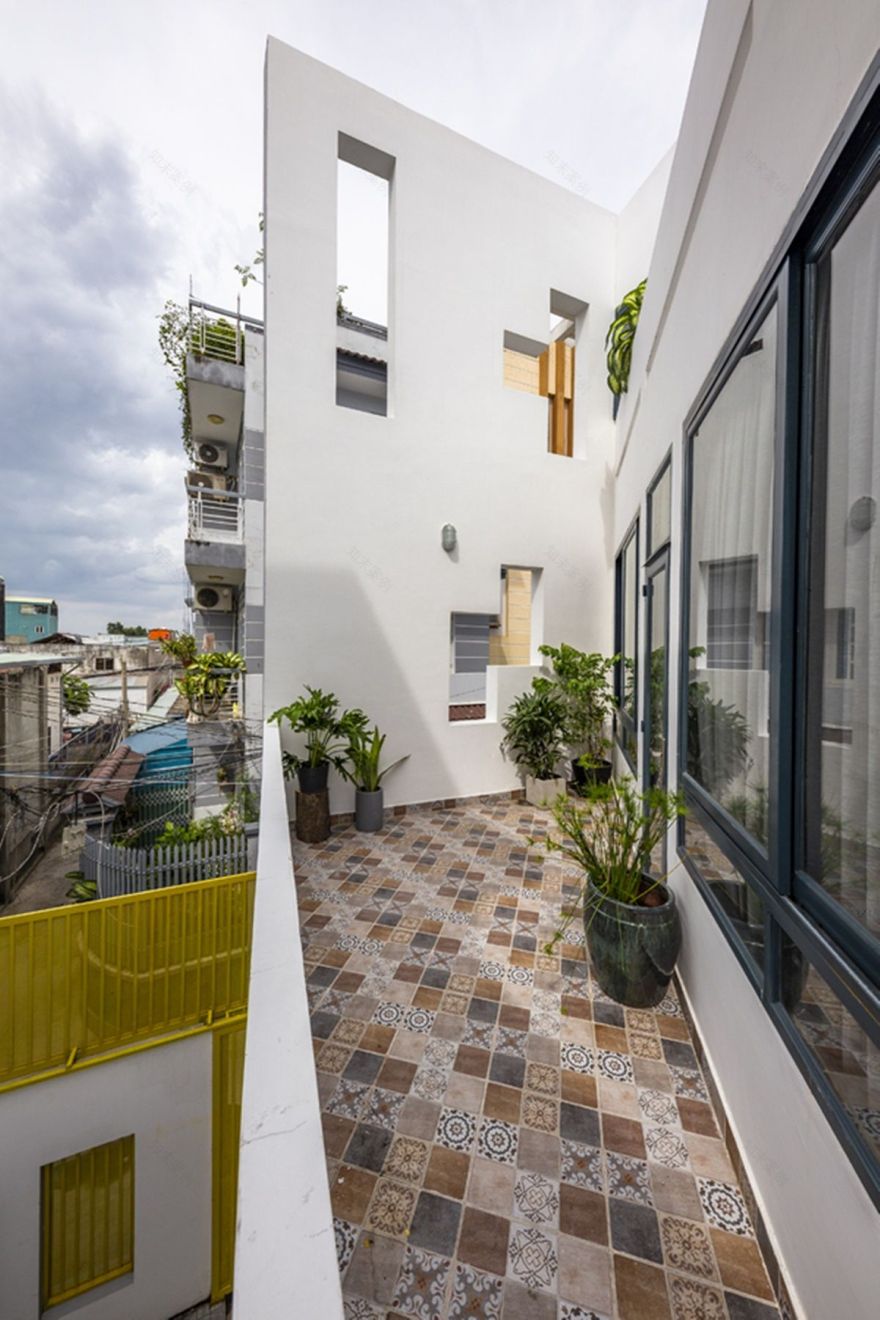 超酷设计!河内独特的“阳光房”住宅-8