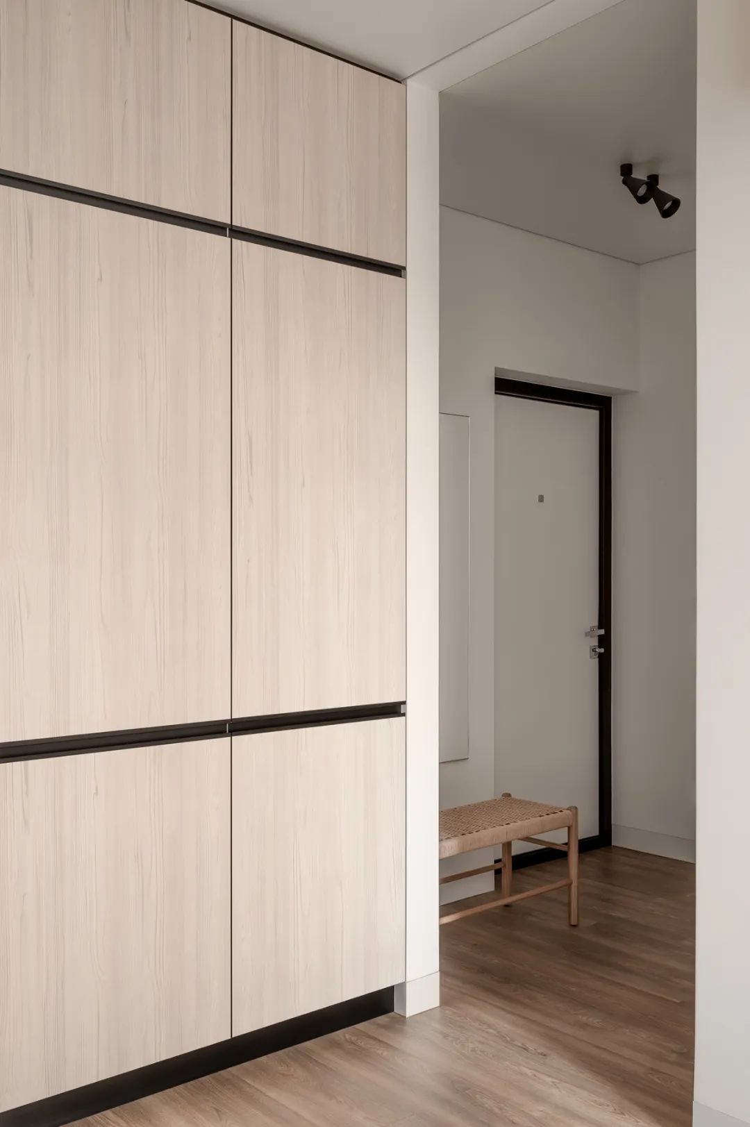 GOSSAMER 38㎡简约住宅丨乌克兰基辅丨ACIID Studio-28