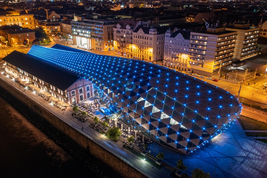 The Whale 建筑灯光设计丨匈牙利布达佩斯丨Tamas Dragon-14