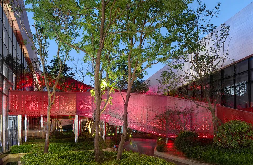 康桥·金信创业中心 | 云桥浮影,自然与艺术的完美融合-35