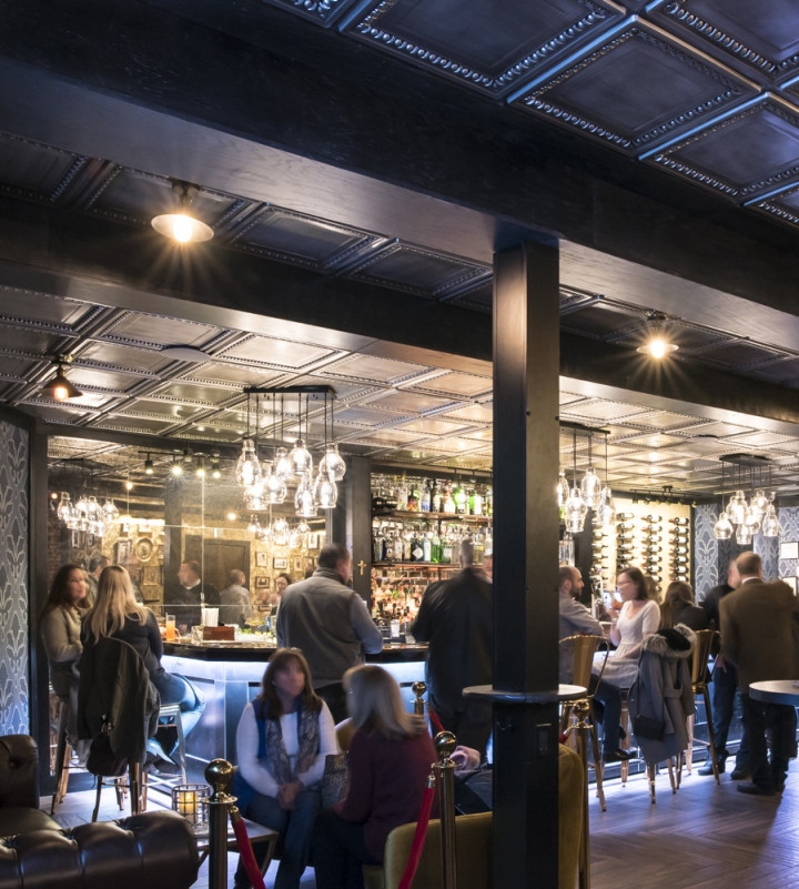 纽约地下秘密酒吧“夏洛特私语”-5