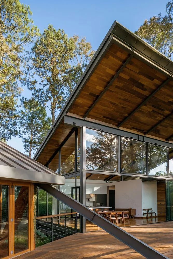 深山秘境 | Paz Arquitectura 的建筑奇迹-26