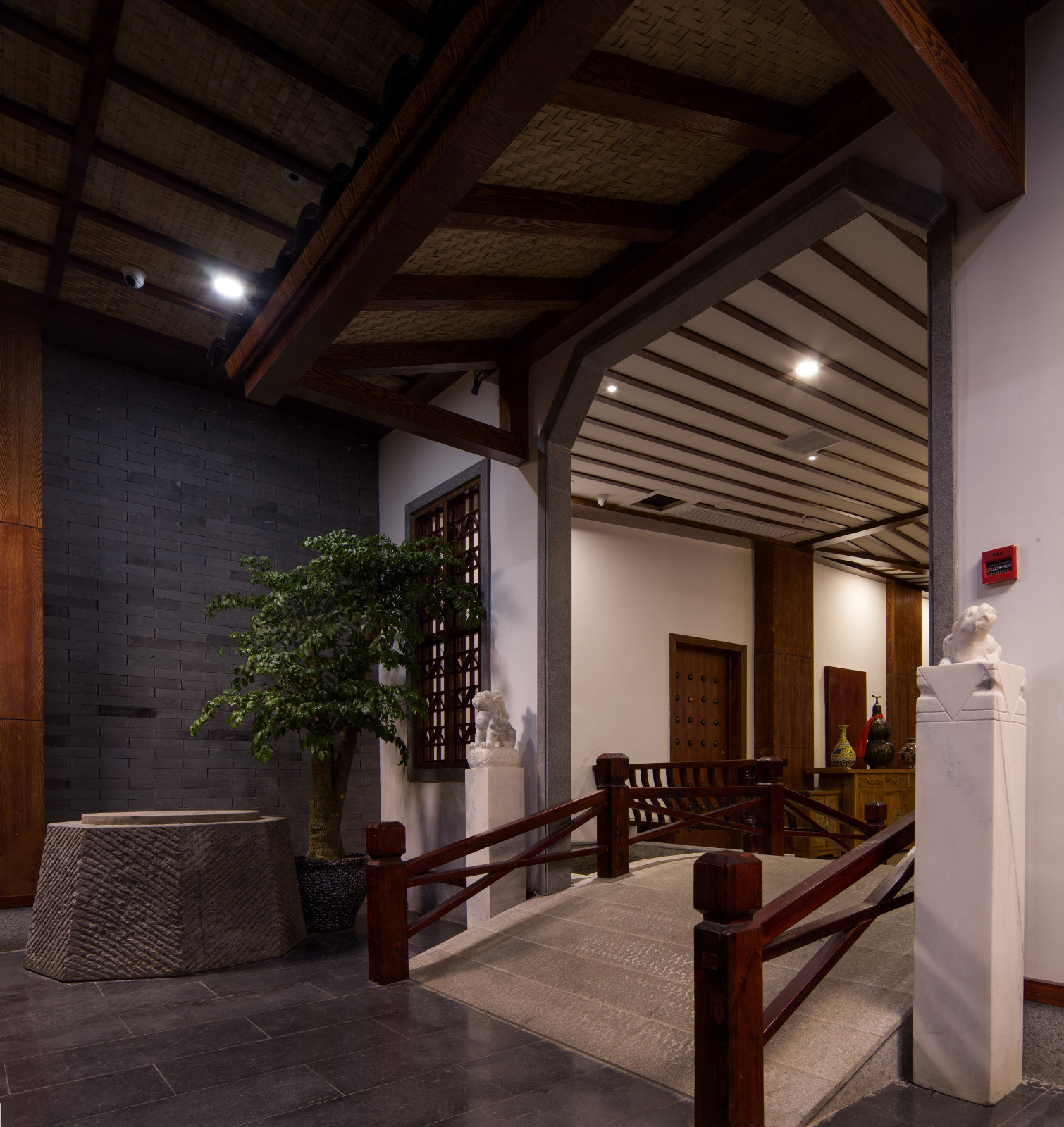 淮南“记忆的味道”酒店 | 复古元素打造地道的乡土情怀-13