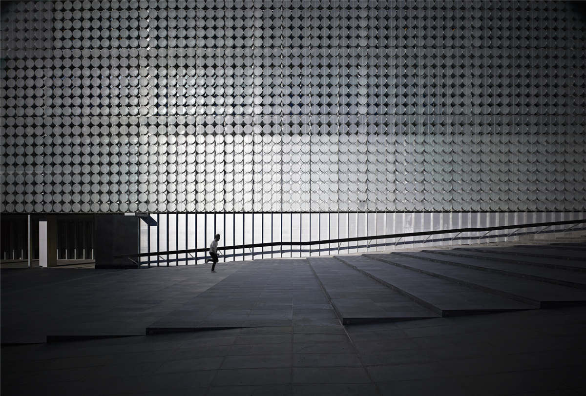 炎炎夏日里 这些会“呼吸”的建筑各显神通-23