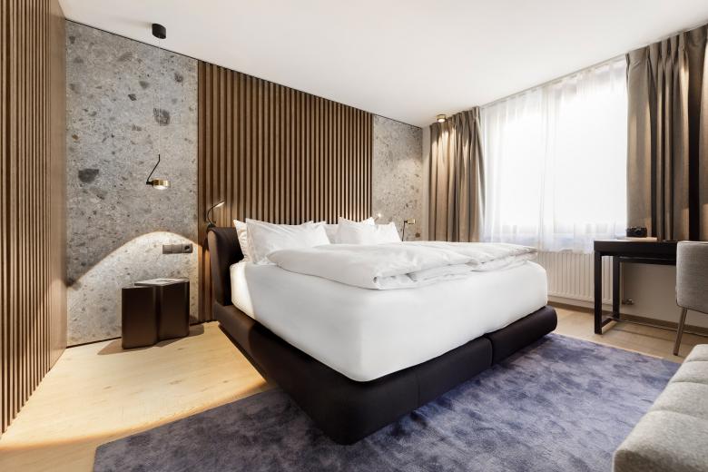 Hotel "Das Innsbruck" 套房室内设计丨奥地利丨Hausberger Innenarchitektur-0