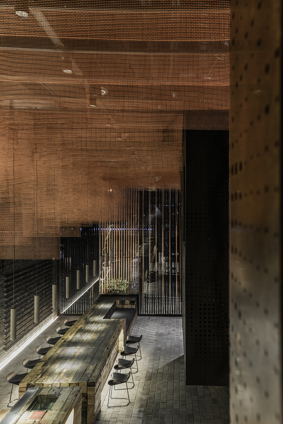 凛然酒吧，重庆 / B.L.U.E.建筑设计事务所-20