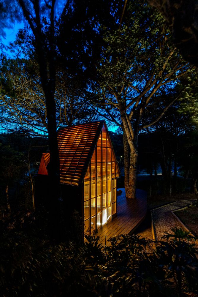 悬浮的木质雕像丨Patina Garden Studio-32