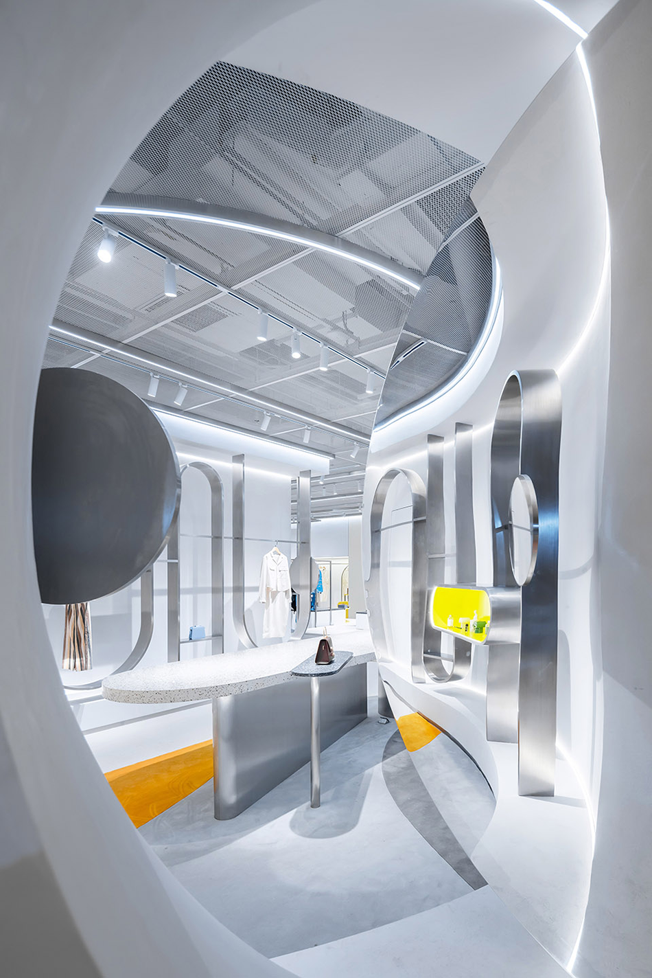 时尚品牌店设计大赏 | ON/OFF、BIBILEE、AND.G 概念店-19