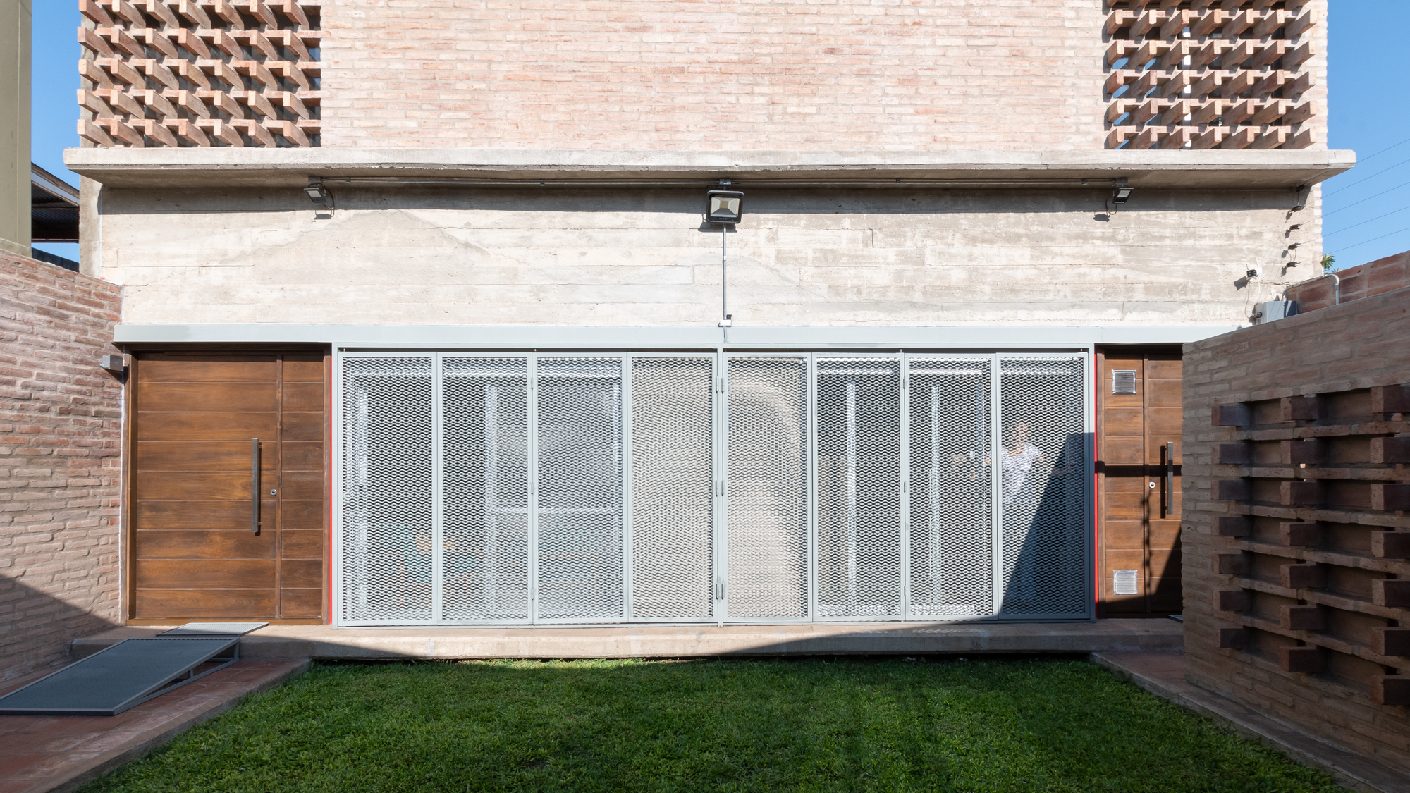 Casa Carmela / Fae + NOMADA-46