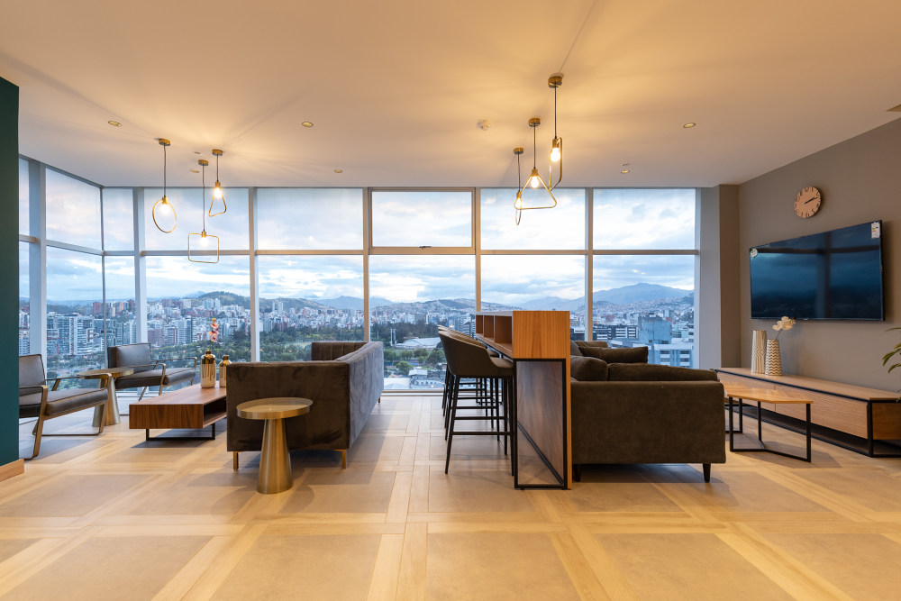 厄瓜多尔北卡罗来纳公园旁的生态建筑-20