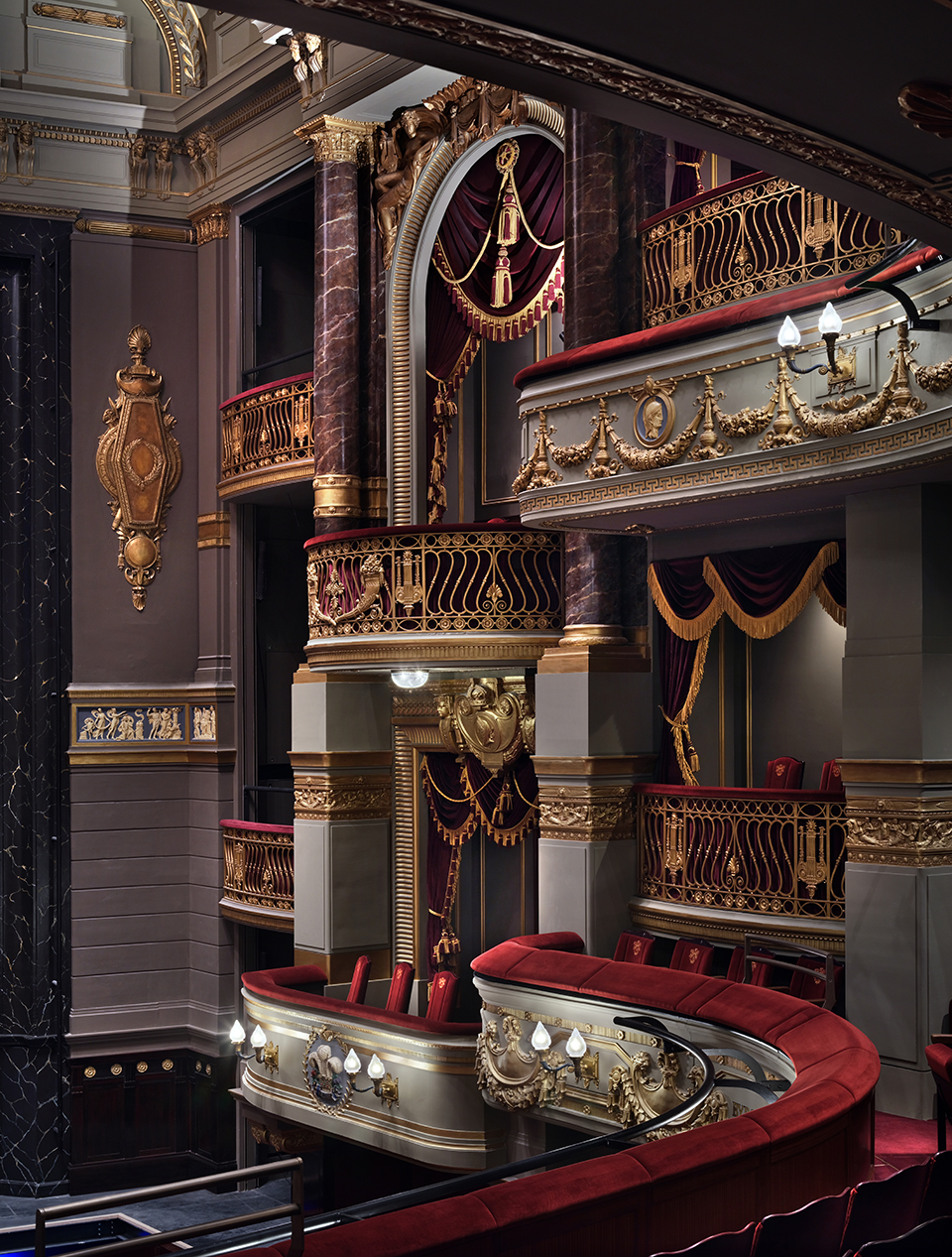 英国德鲁里巷皇家剧院丨Haworth Tompkins-34