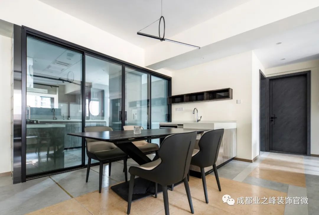 冠城花园旧房改造丨罗雯-20