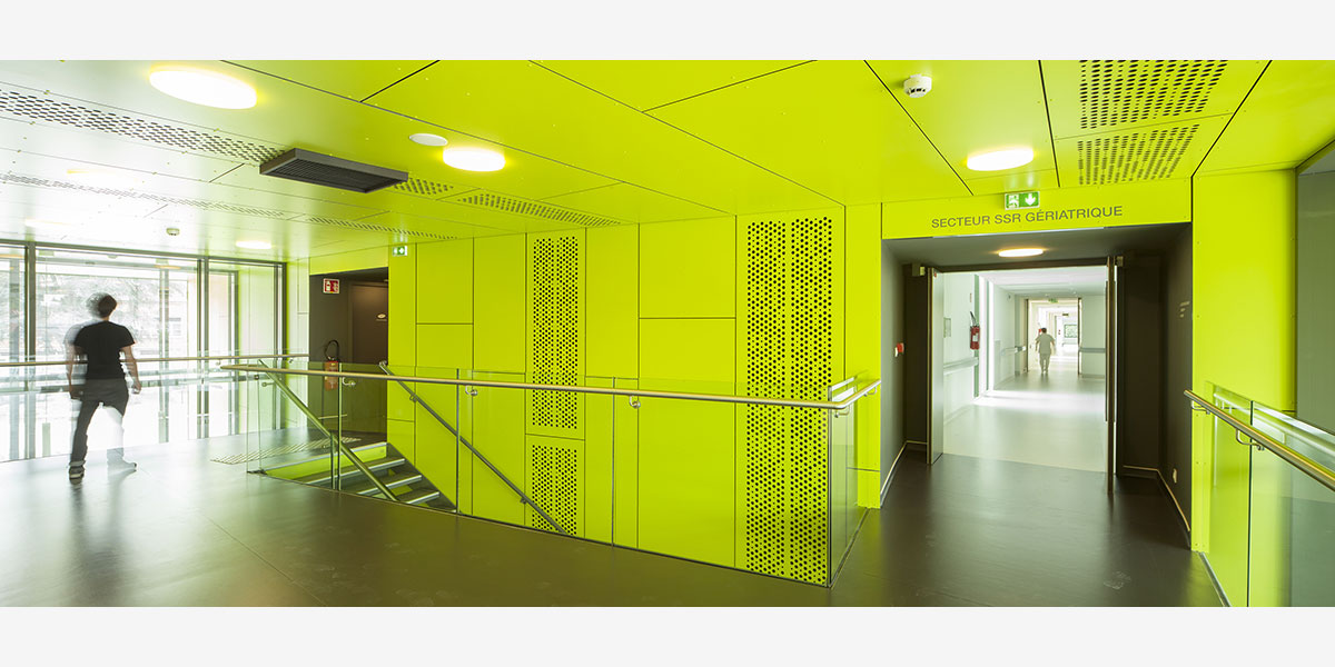 SSR furtif au pied d'un château - CoCo architectureCoCo architecture-18