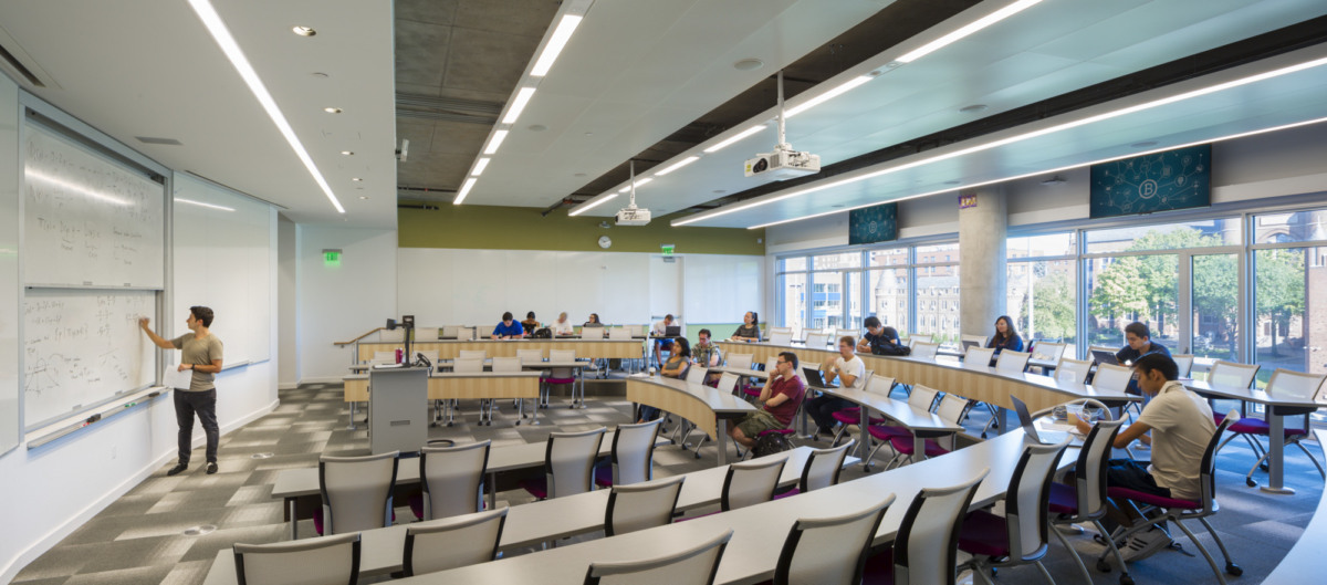 摩尔鲁布尤德尔与文艺复兴 3 建筑师共同打造卡内基梅隆大学商学院大卫·A·特普 quadrangle-32