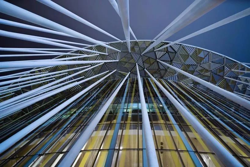 空灵无锡太湖剧院 | 竹海抽象,白柱金顶,智能算法优化结构-47