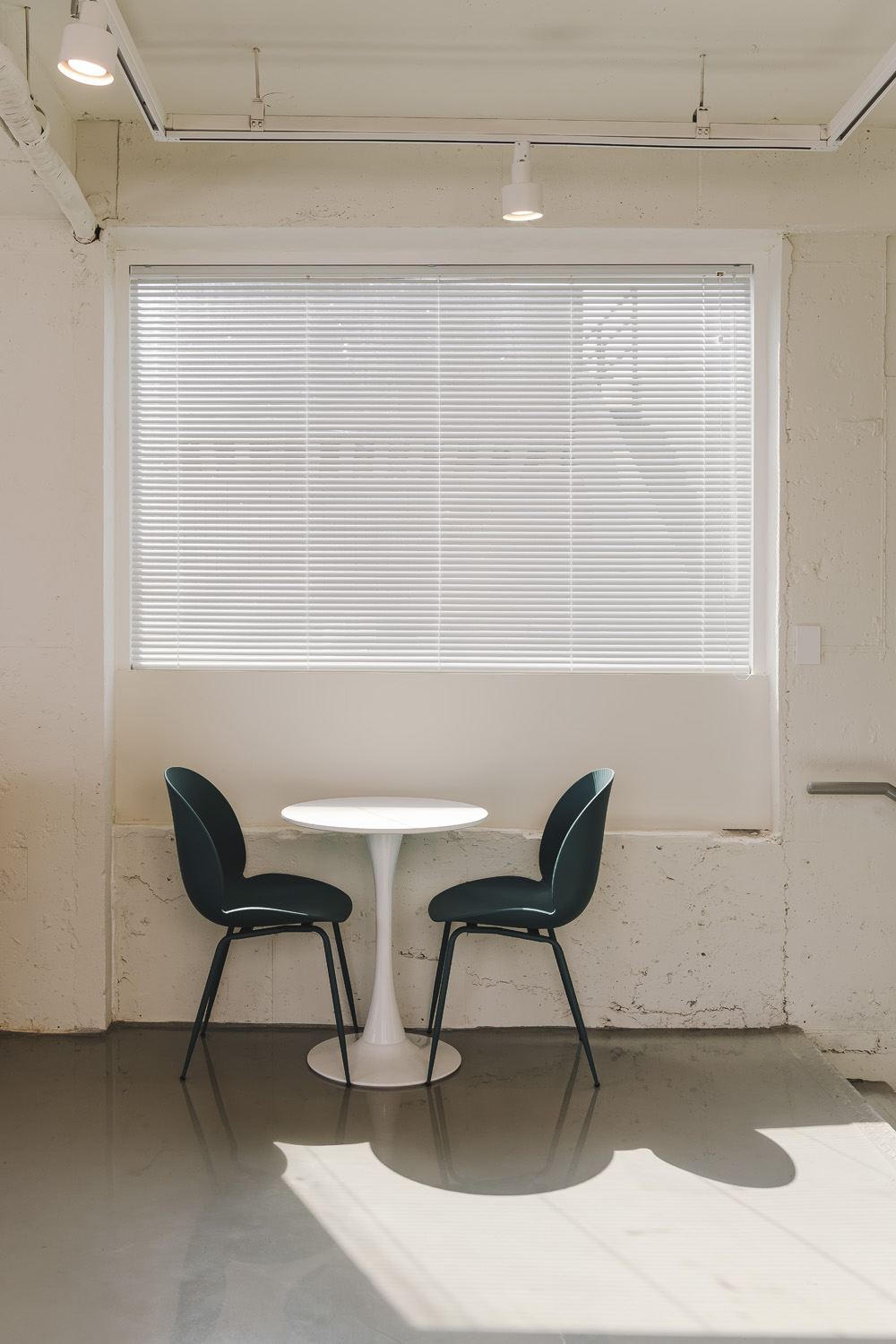 韩国 Onjeongtang 餐厅 | 极简主义的诗意呈现-14