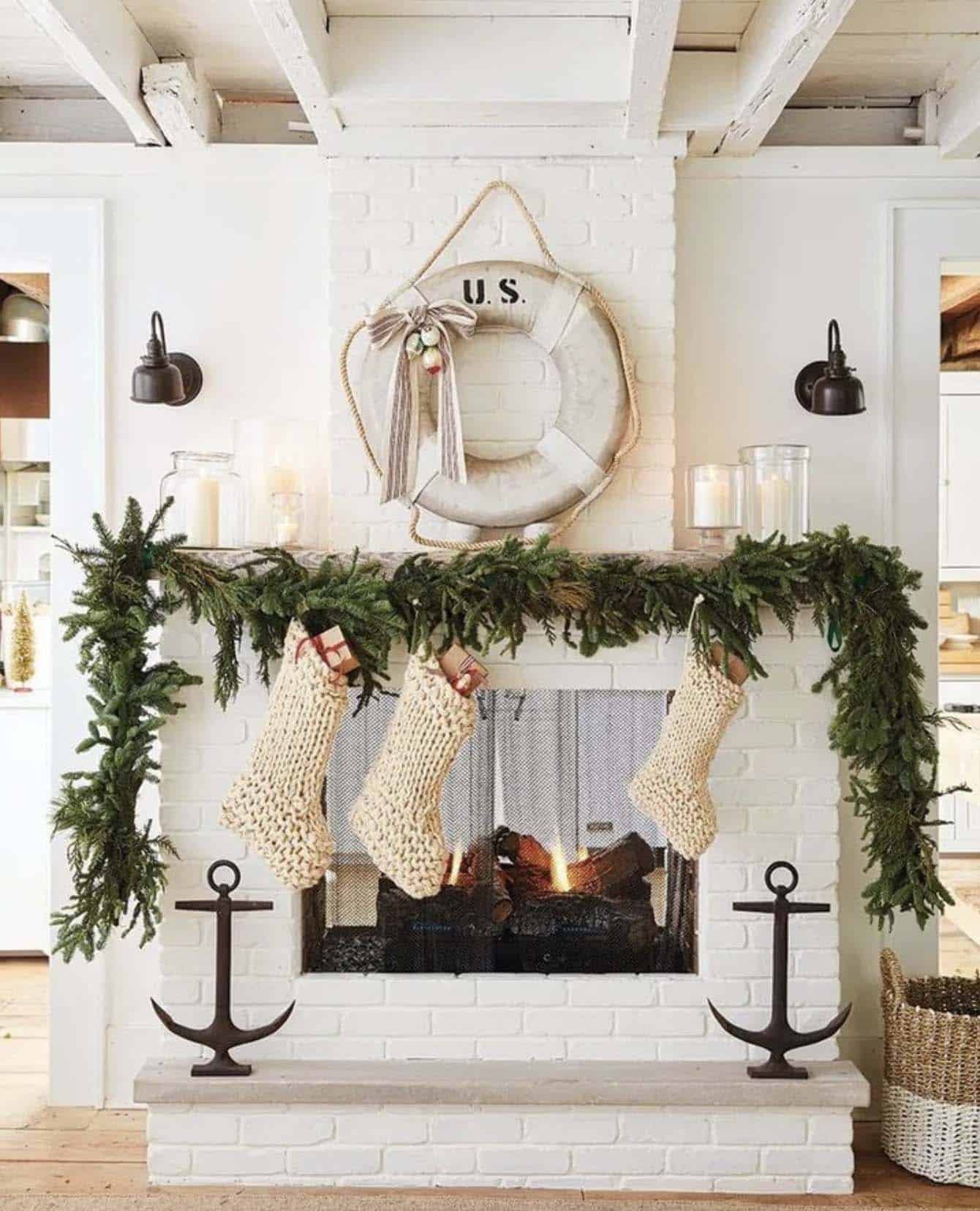 Wishing You A Very Merry Christmas: 80 Decorating Ideas To Inspire-49